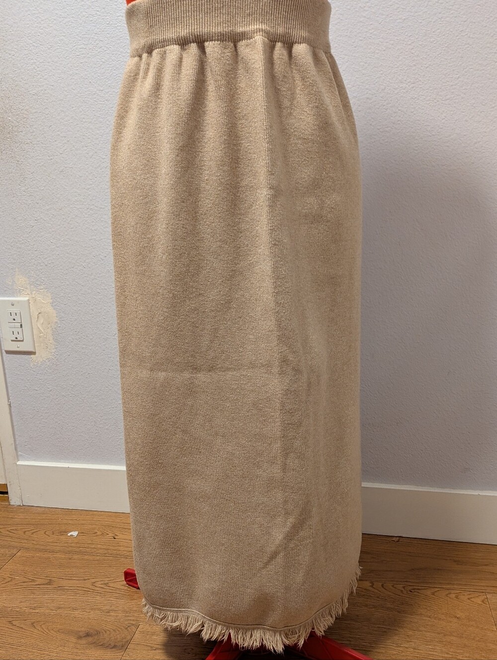 M/L Beige Fringe Hem Maxi Skirt
